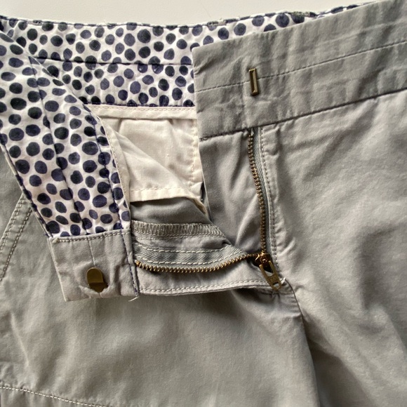 EUC, Women’s J.Crew 100% Cotton Broken-In Chino Shorts, Gray Size: 2 - Picture 3 of 6